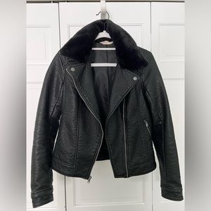 Hollister Faux Leather Jacket - Black in size small